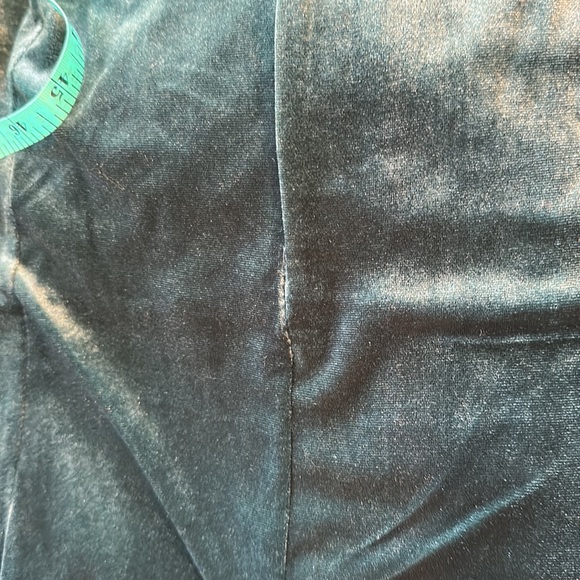 Nwt Alexa B Nites green velvet dress - Picture 10 of 11